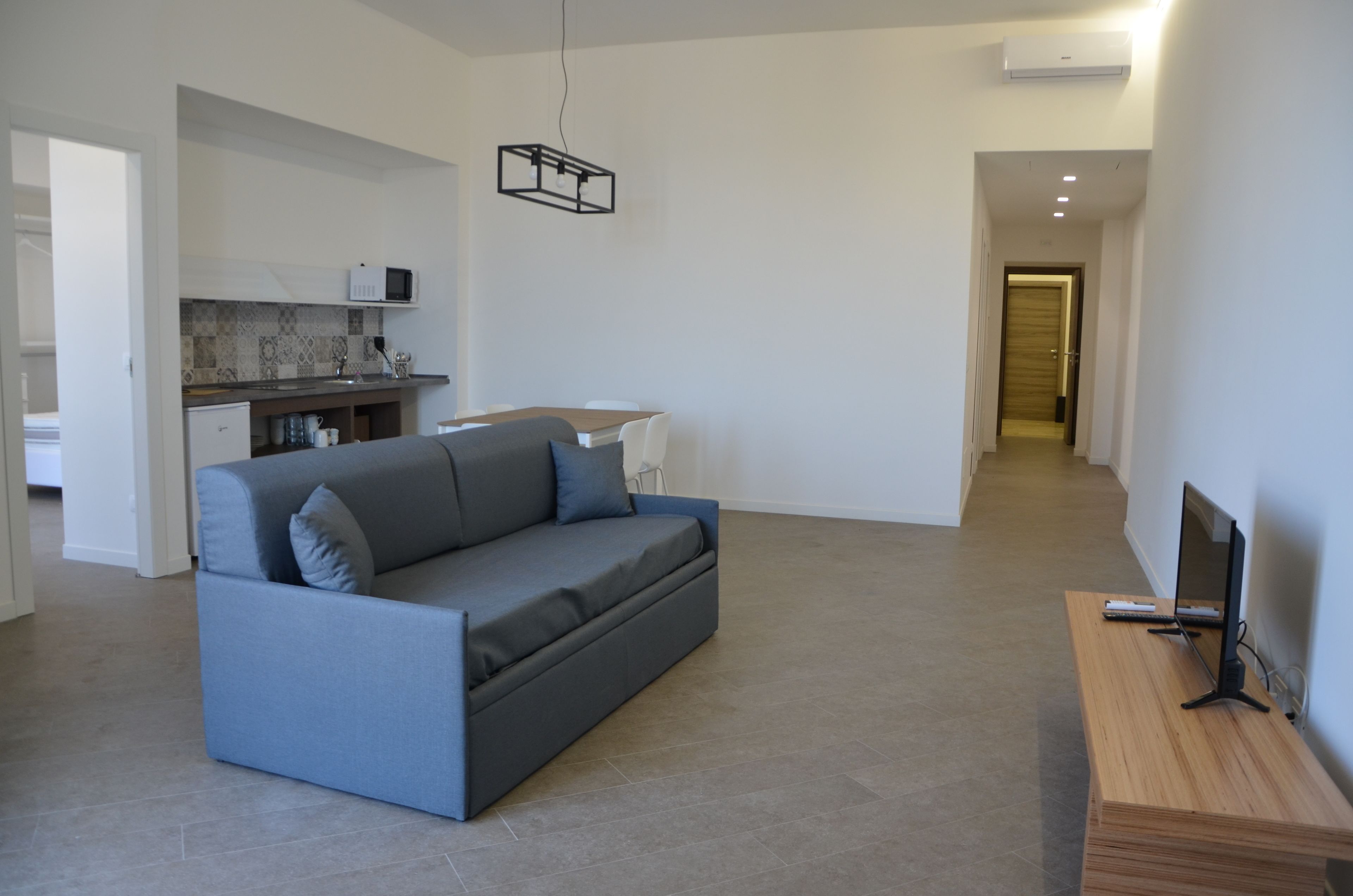 Apartment, 2 Schlafzimmer, Balkon | Wohnbereich