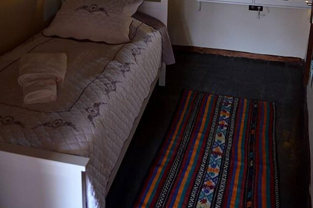 In-room safe, desk, free WiFi
