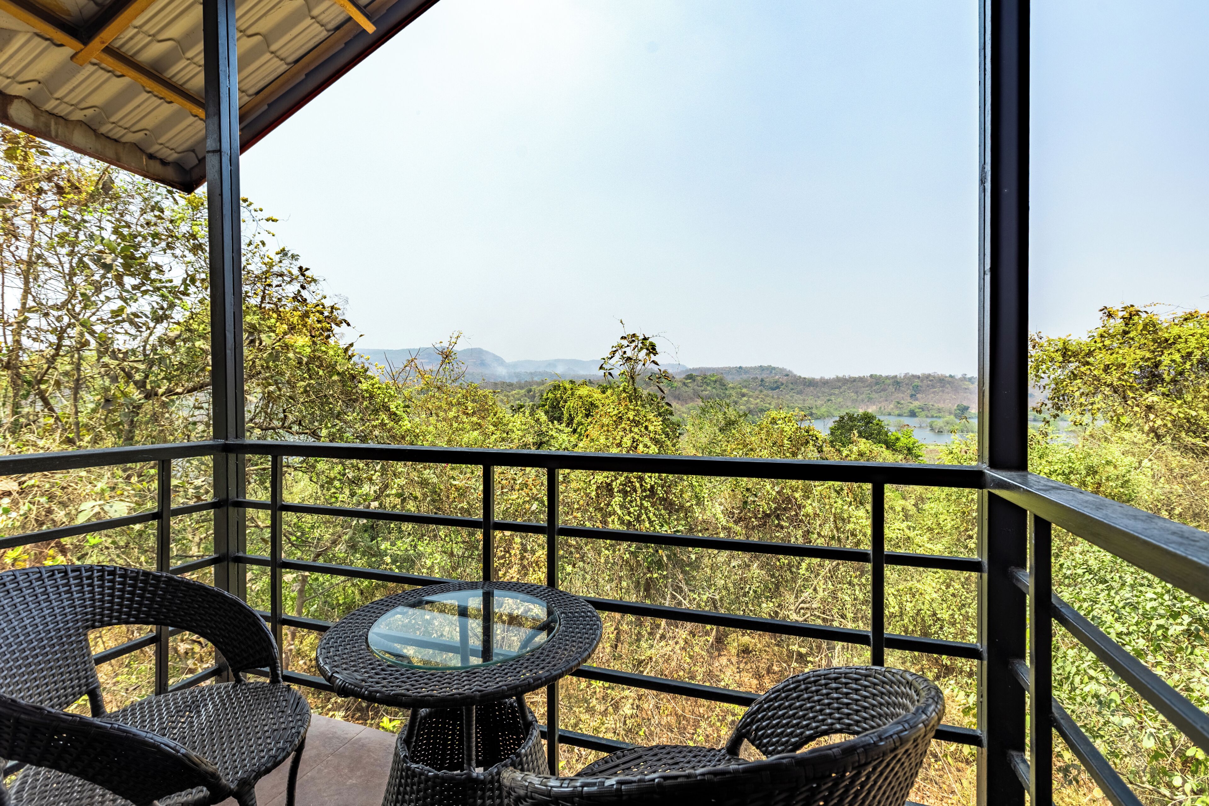River View AC Room | Balcon