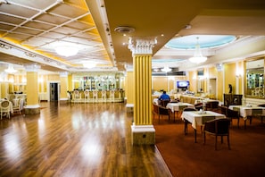 Bar (in der Unterkunft)