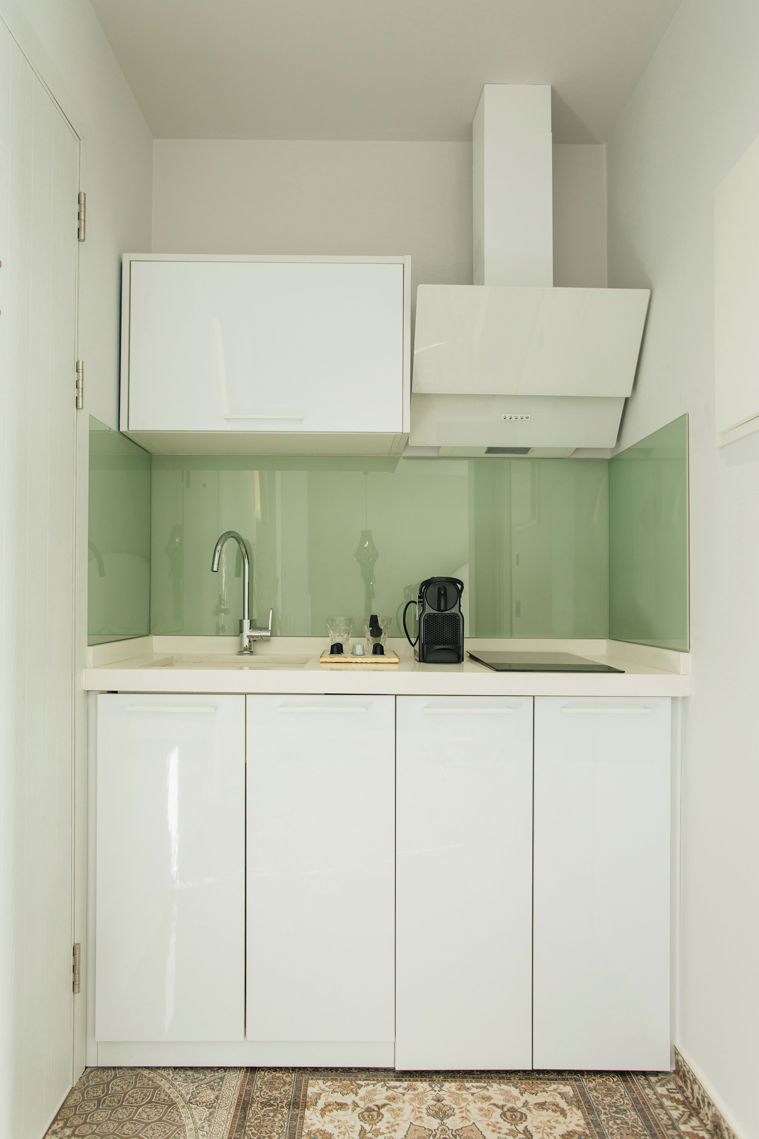 triple suite, private pool | 1 bedroom, free minibar, in-room safe, desk