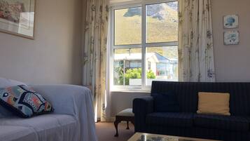 House | Living room | LCD TV