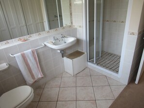 House | Bathroom | Separate tub and shower, deep soaking tub, towels
