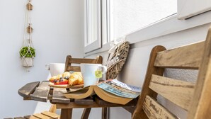 Luksus-studiosuite, 1 dobbeltseng med sovesofa, byutsikt | Terrasse/patio