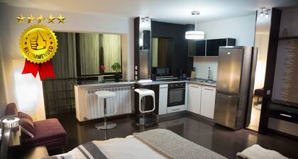 Studio G by MRG Apartments