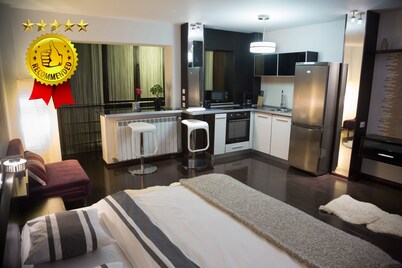 Studio G by MRG Apartments