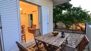 Comfort Apartment | Terrace/patio