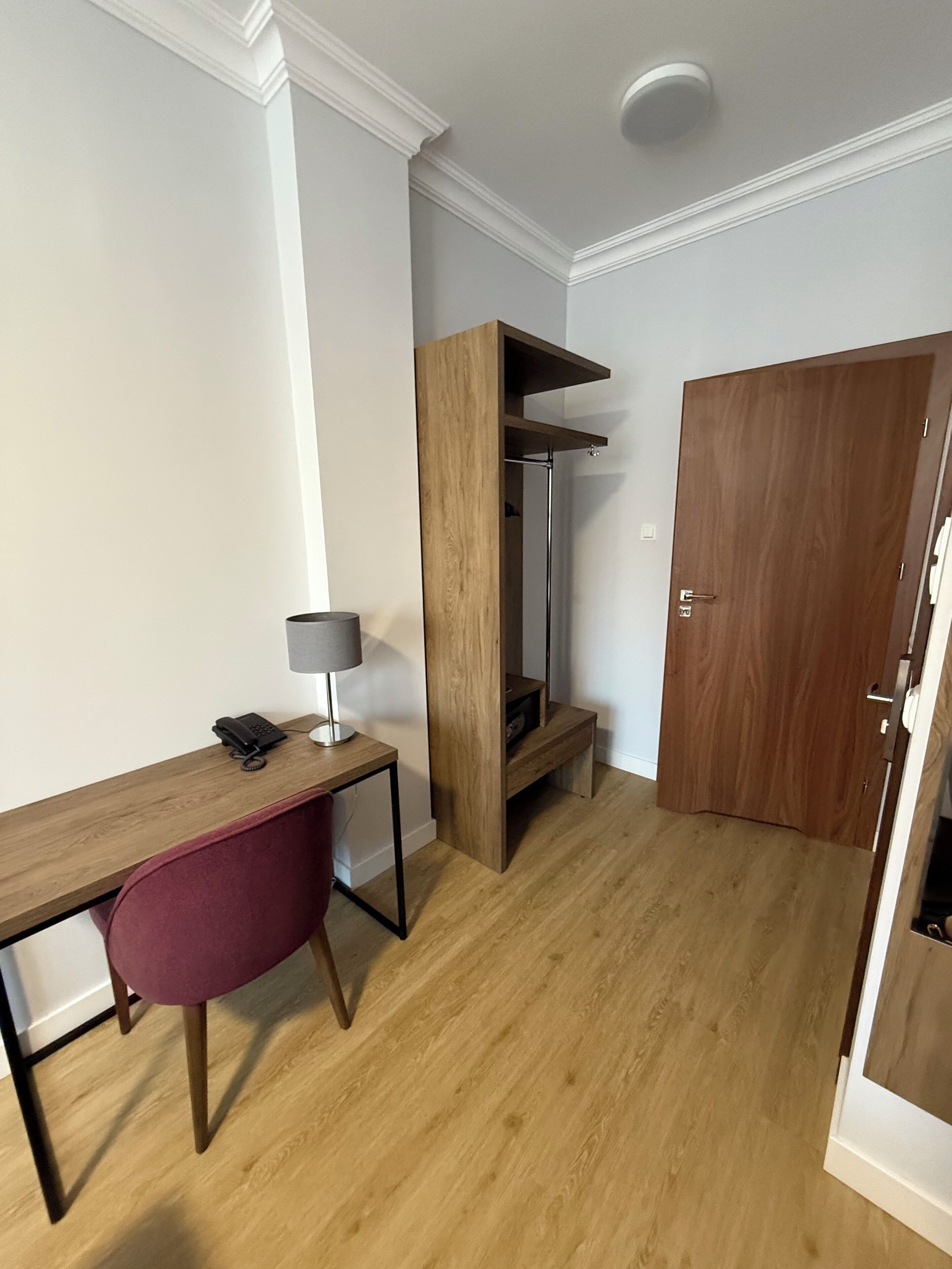 deluxe double room, 1 queen bed | 1 bedroom, premium bedding, desk, soundproofing