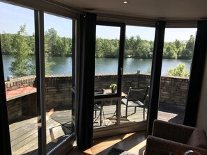 Panorama tweepersoonskamer, 1 kingsize bed, uitzicht op meer | Terras