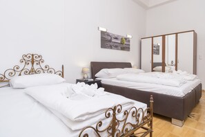 Apartemen, 4 kamar tidur (grande - Cleaning Fee Included) | 2 kamar tidur dan didekorasi berbeda-beda