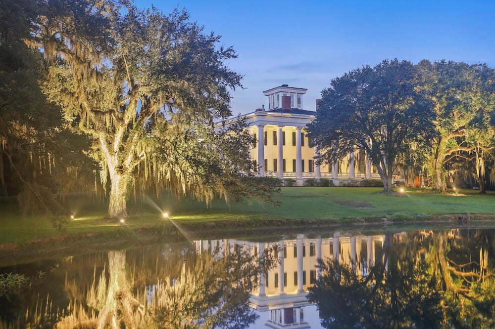 luxury hotels in Baton Rouge