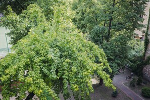 Comfort-Apartment, Balkon, Stadtblick | Ausblick vom Zimmer