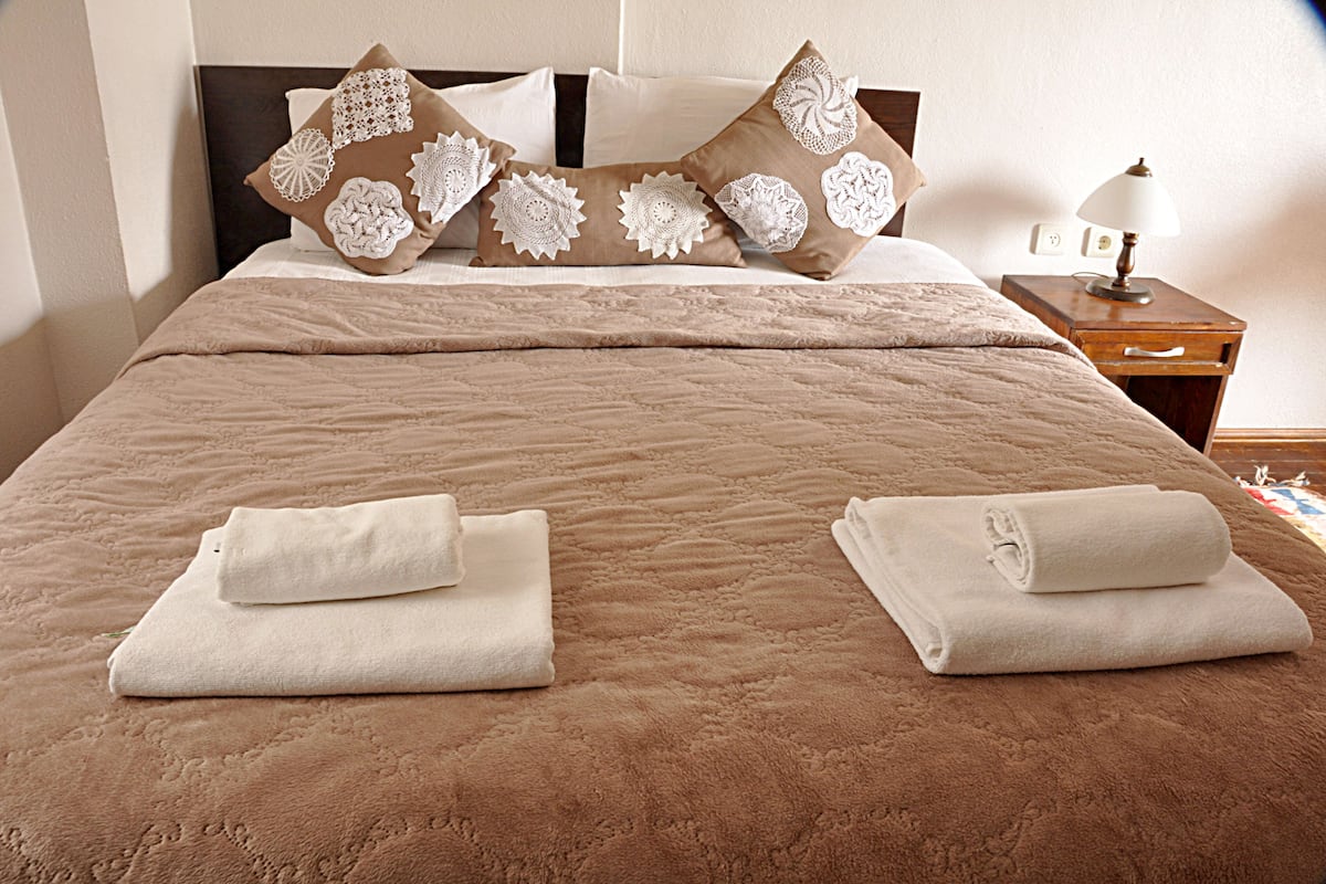 Habitación doble Deluxe | Ropa de cama de alta calidad, minibar y wifi gratis