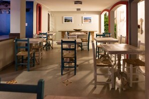 Desayuno continental incluido todos los días