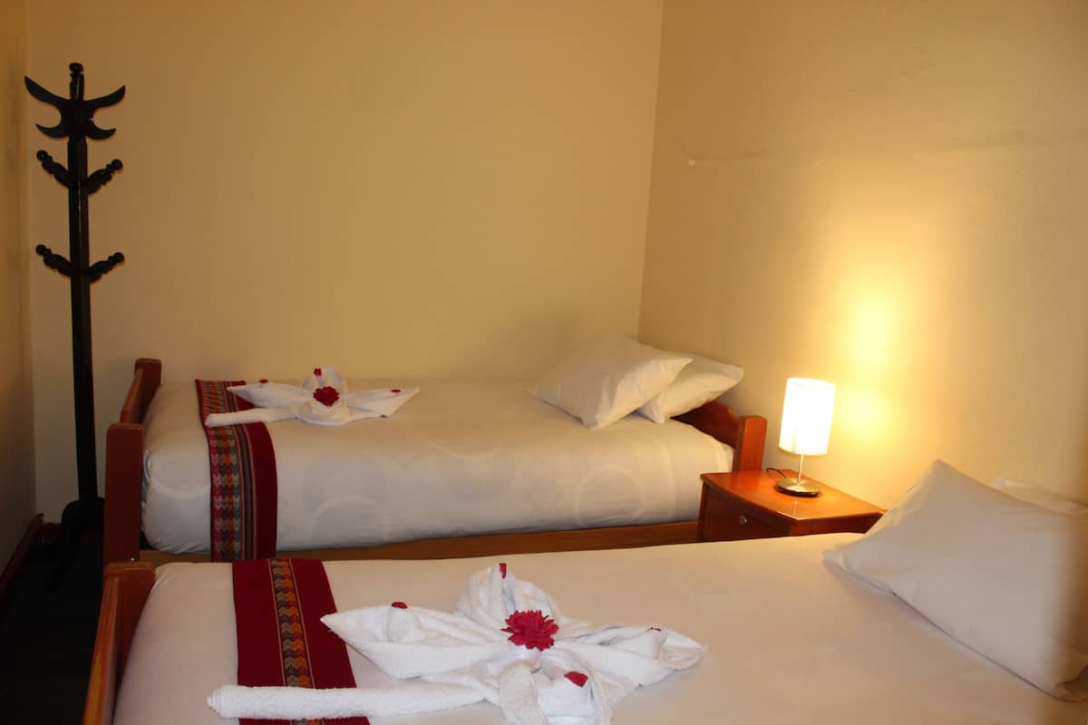 Comfort Twin Room con bano privado externo