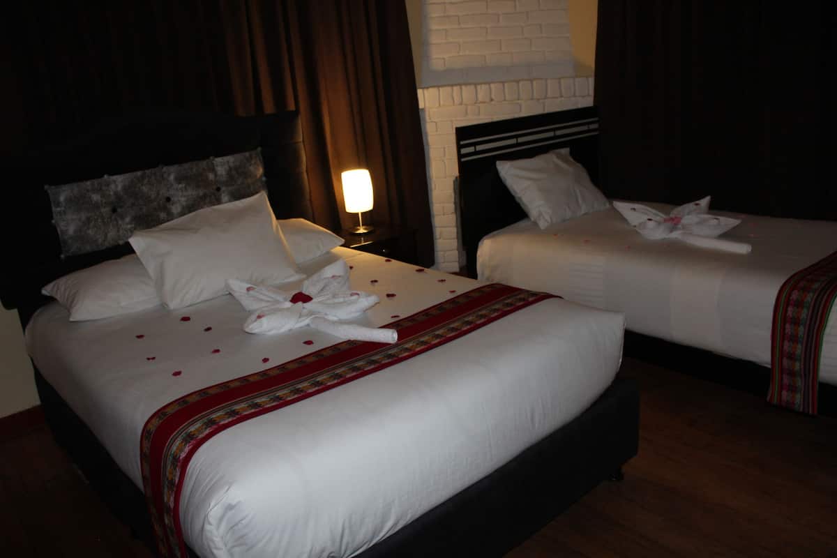 Comfort Room, 1 Queen Bed, Private Bathroom