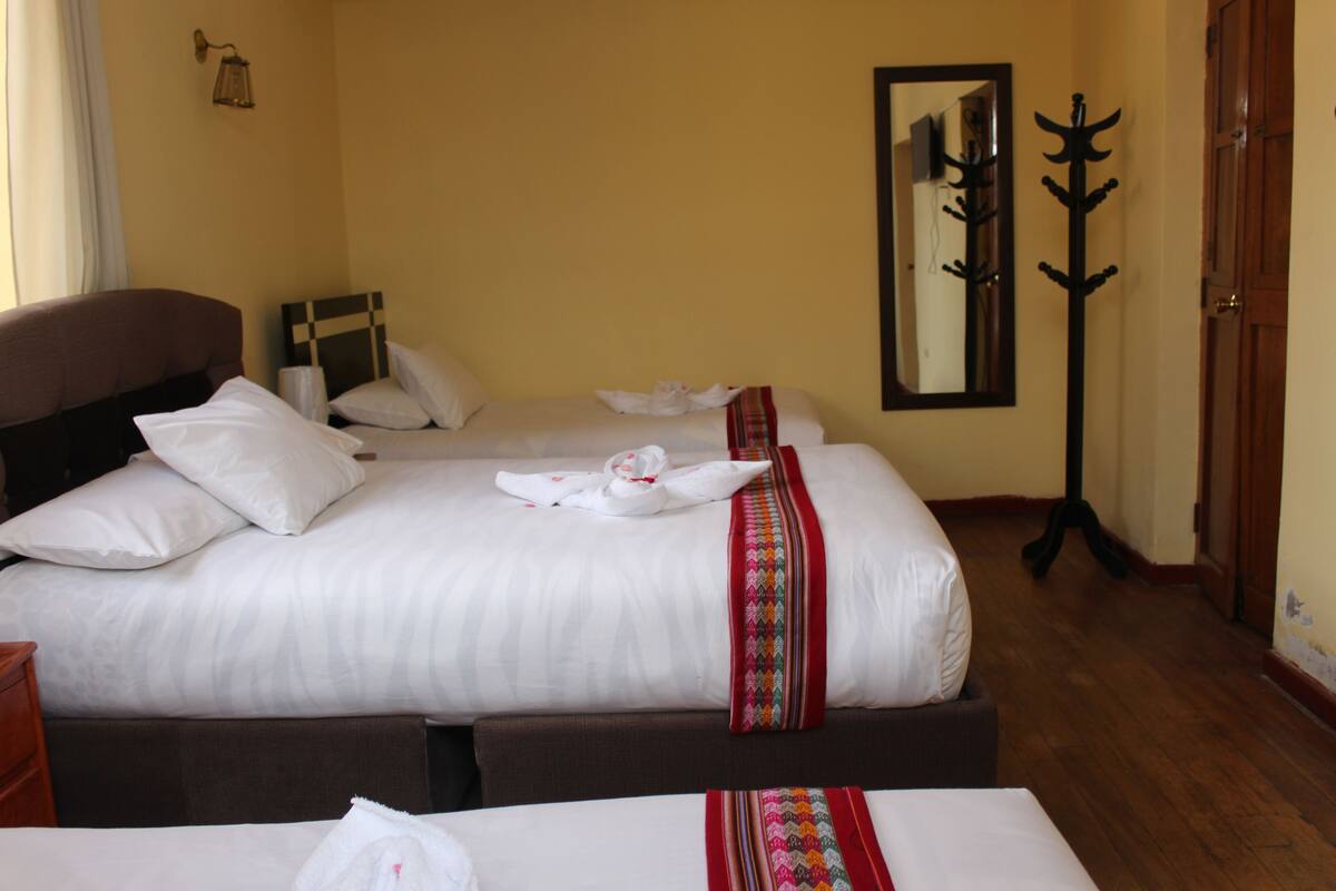 Triple Room with Private Bathroom