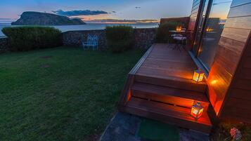 Façade de lâhĂ©bergement - soirĂ©e/nuit