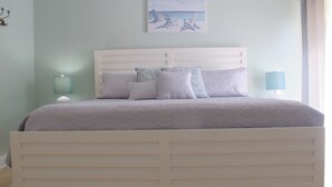 Comfort Townhome, 2 Bedrooms | 1 bedroom, premium bedding, iron/ironing board, free WiFi - Bayview Villas (Indian Shores)