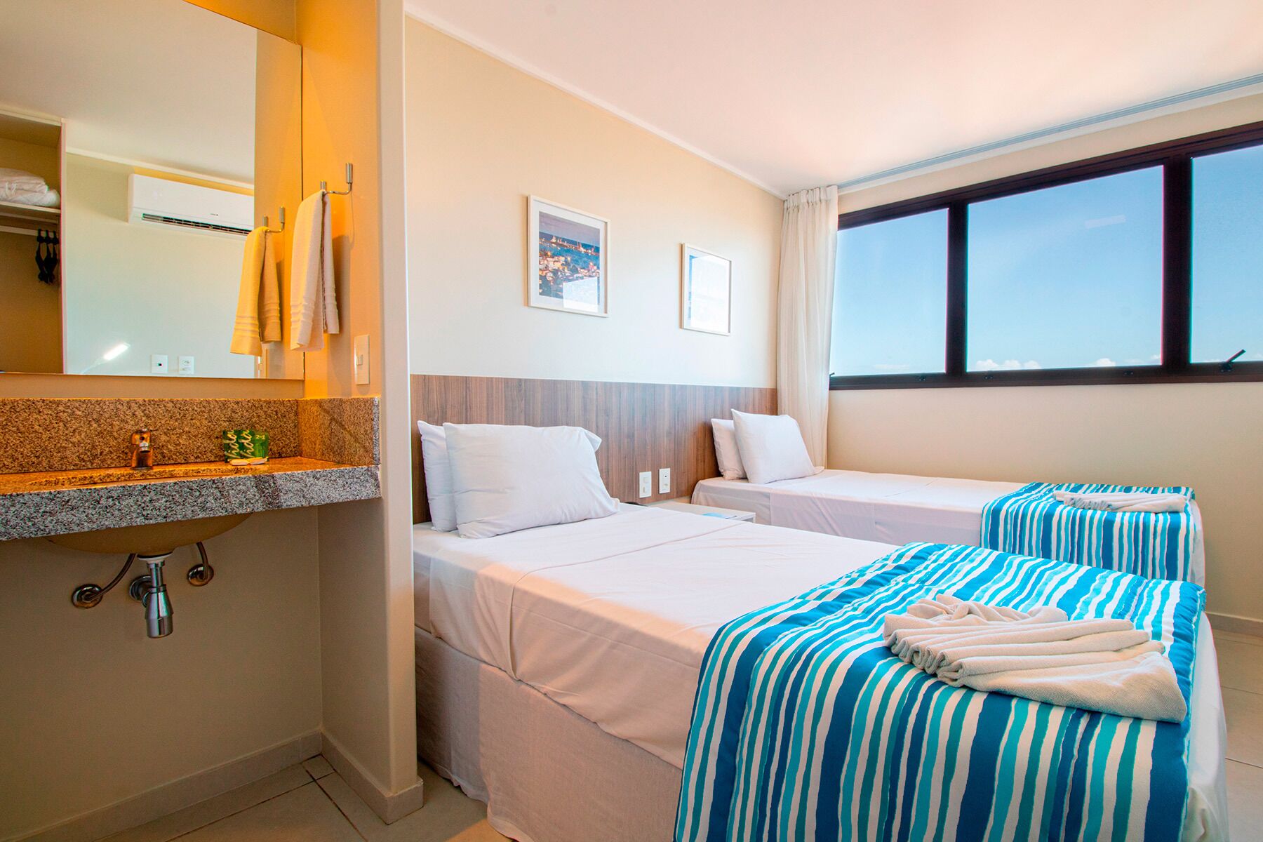 minibar, in-room safe, desk, free wifi