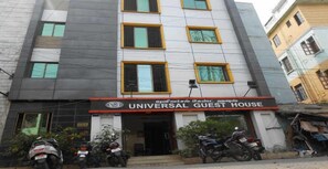 Front of property - Universal Residency (Chennai)