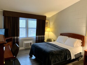 Individuelt dekorert, individuelt innredet og skrivebord