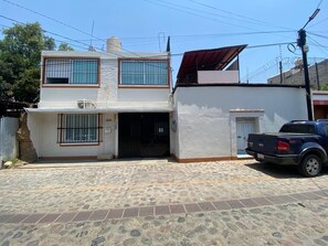 Front of property - Casa Gubidxa (Oaxaca)