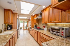 럭셔리 콘도, 침실 3개, 바다 전망 | 전용 주방 | 냉장고, 전자레인지, 에스프레소 메이커