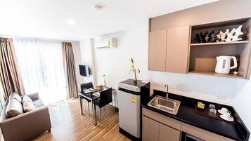 Private kitchenette