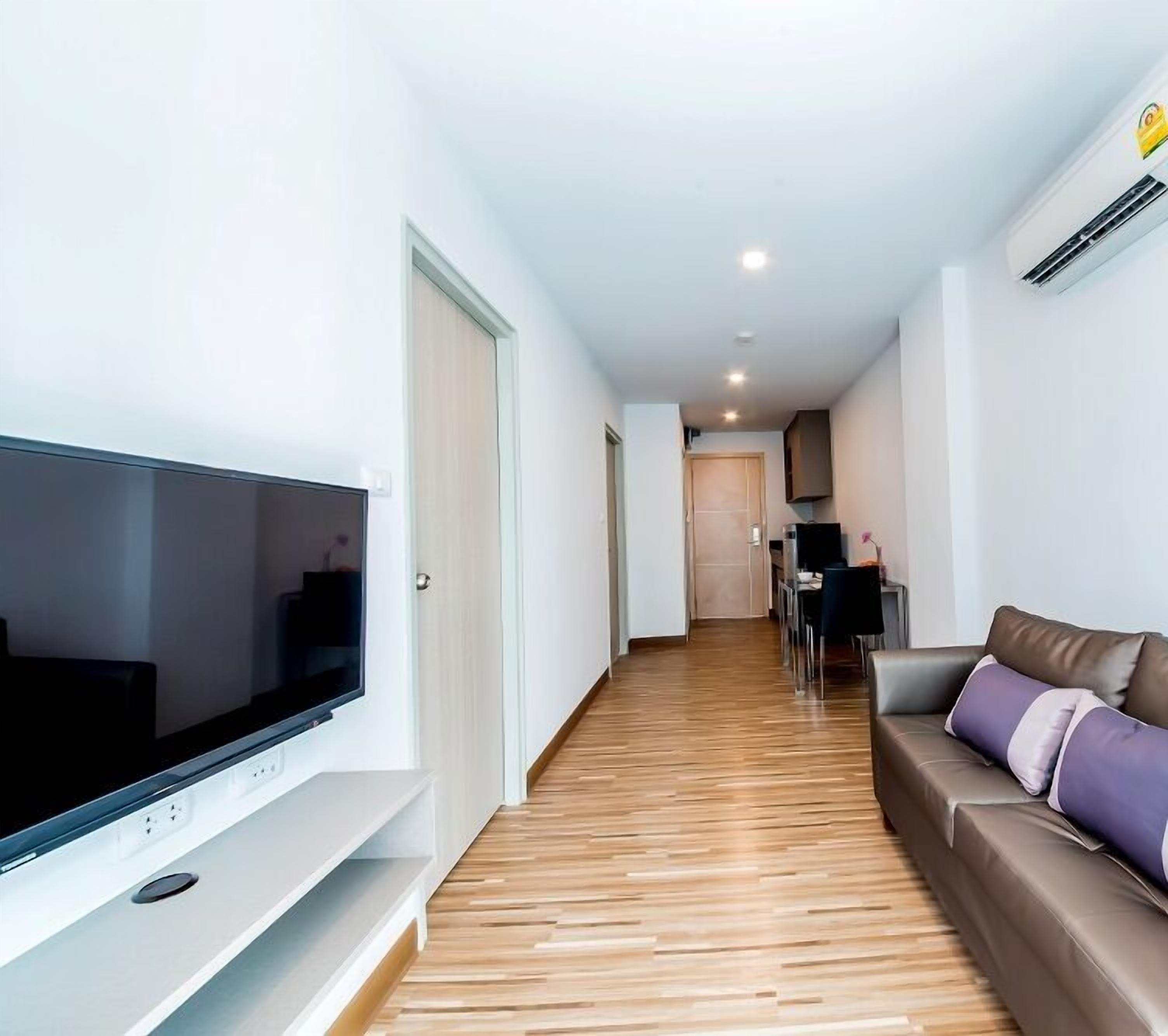 Televisión LED 32 pulgadas con canales de televisión vía satélite