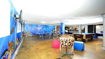 Spielezimmer