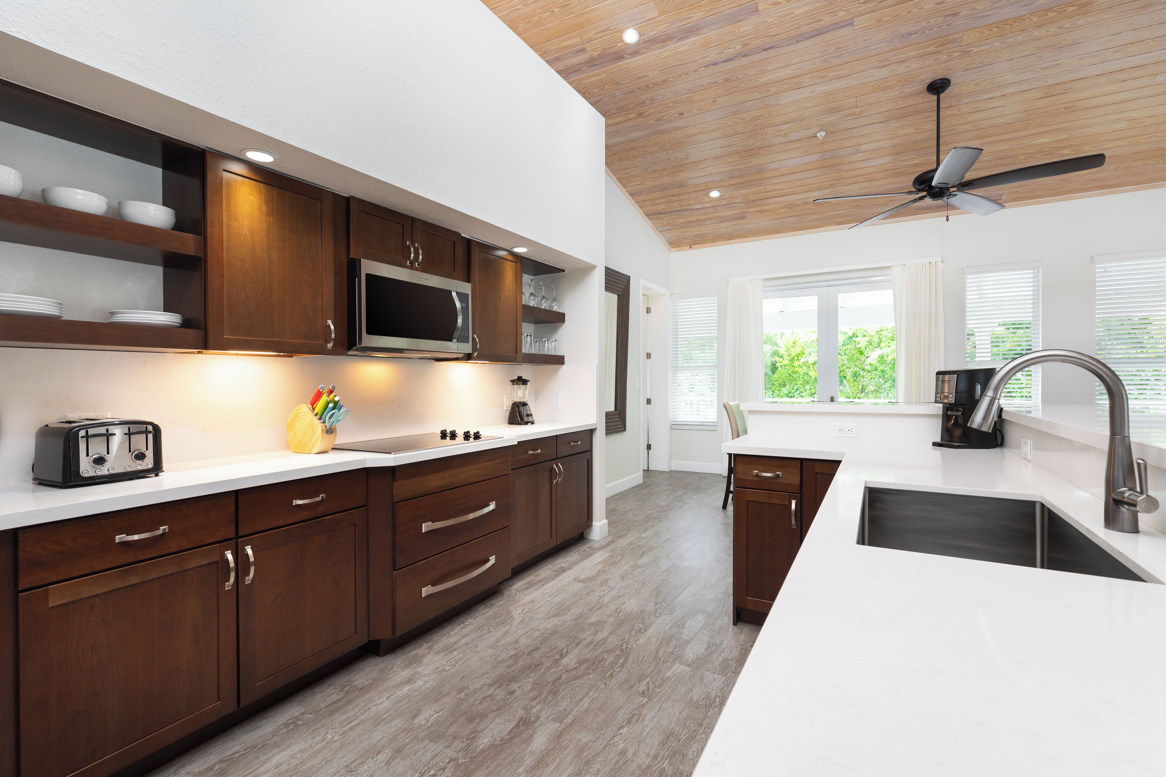 Luxury Villa, 1 Bedroom, Kitchen, Poolside | Private kitchen | Coffee/tea maker, microwave