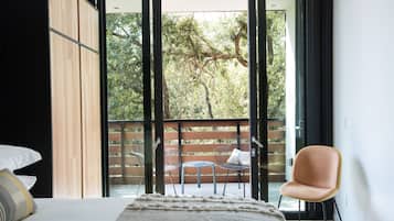 Suite (Founders) | Balcony