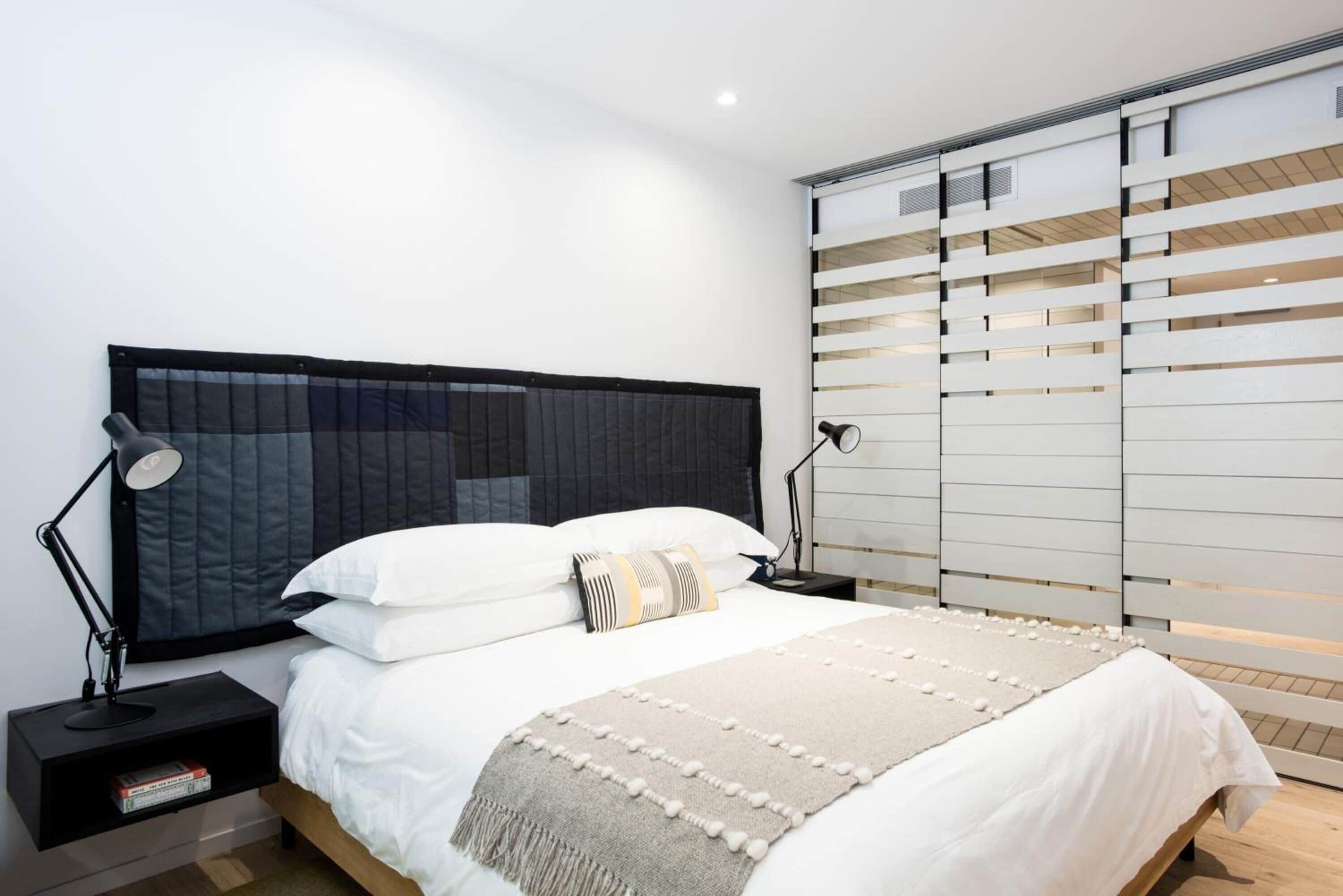 minibar, in-room safe, free cots/infant beds, bed sheets