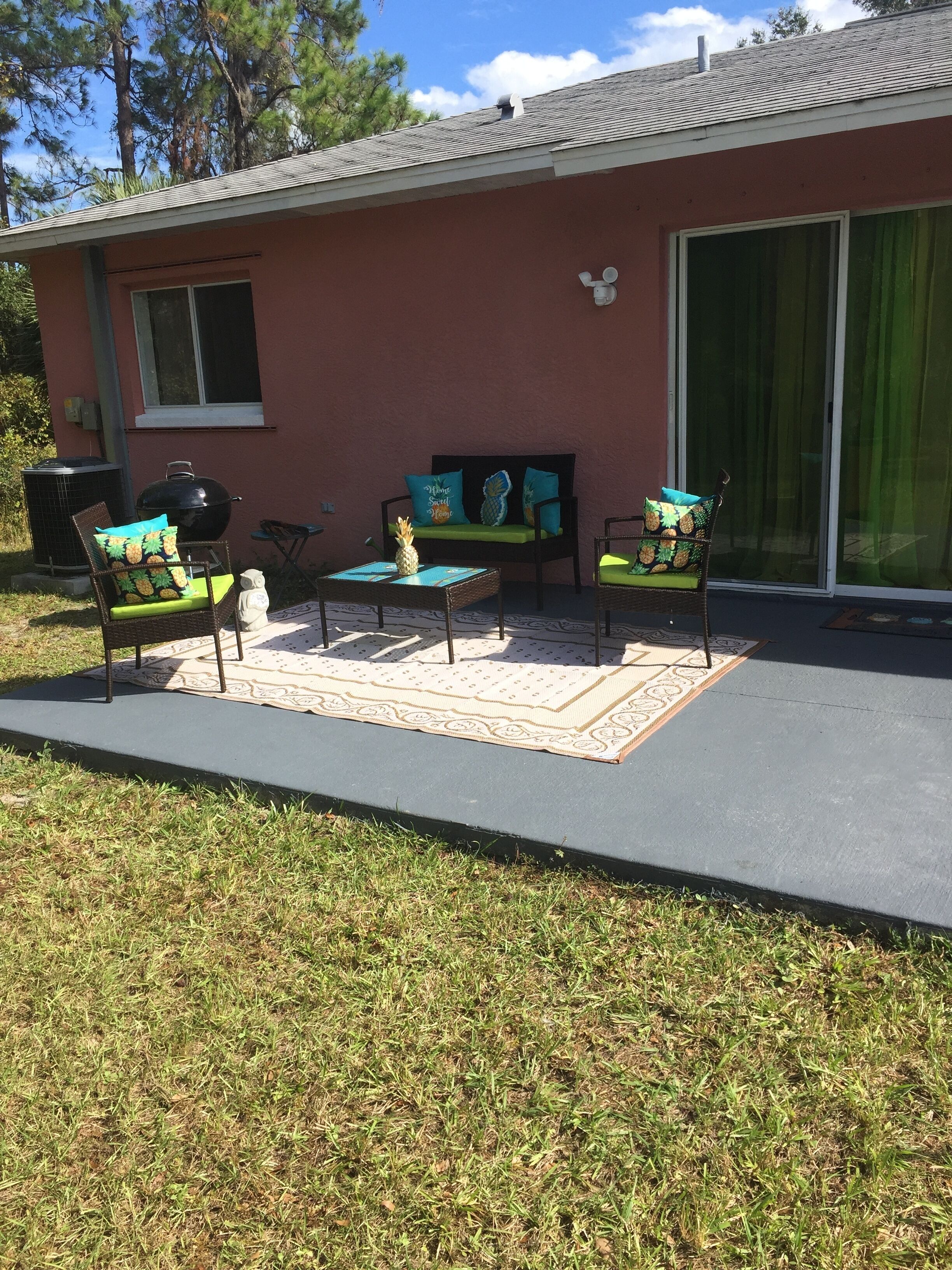 Cozy and stylish house with wooded view in North Port, Fl 