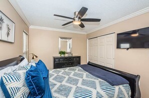 3 bedrooms, iron/ironing board, free WiFi, bed sheets