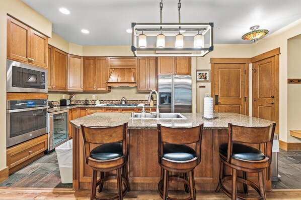 Fridge, microwave, oven, stovetop - True Ski-In/Ski-Out Condo w/ 2 Private Balconies & Incredible Mountain Views! (Keystone)