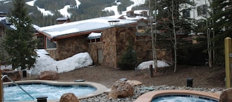 Cuivre Mtn - PP306. Vue sur la montagne, bains Ă remous, salle de fitness!