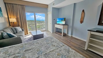 Bügeleisen/Bügelbrett, kostenloses WLAN, Bettwäsche