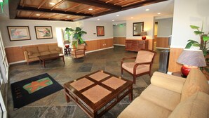 Unclassified image, 5 of 22, button - Remodeled.  Luau 6705 in Sandestin.Tram, wifi, larger Studio with balcony (Miramar Beach)