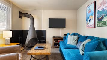 スマートテレビ、暖炉