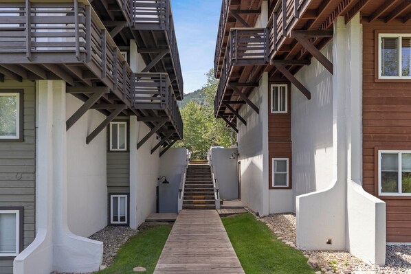 Exterior - Outpost: Tensleep B1 (Teton Village)