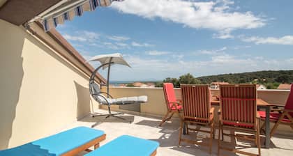 Villa Alice Ap2 With Private Panoramic Roof Terrace