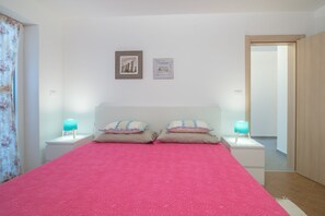 1 soveværelse, strygejern/strygebræt, gratis Wi-Fi, sengetøj