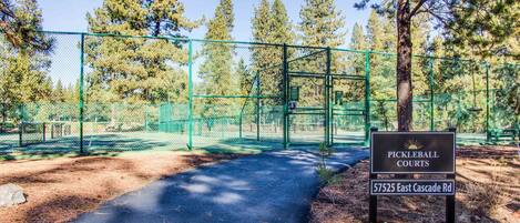 Sportplatz