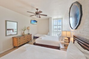 2 bedrooms, iron/ironing board, free WiFi, bed sheets