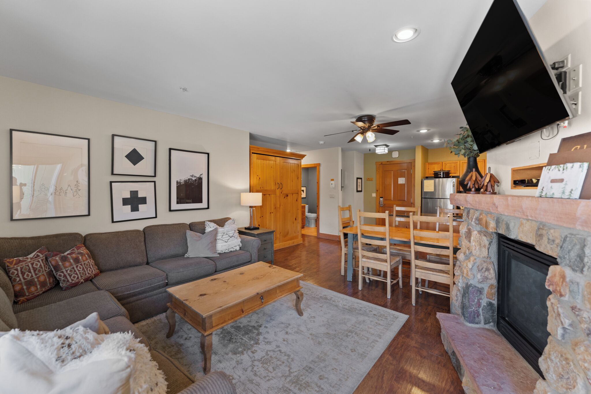 TV, fireplace, DVD player