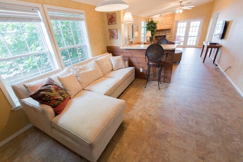 Arroyo City Waterfront - 4 bedrooms - 3 bathrooms - **Downriver**