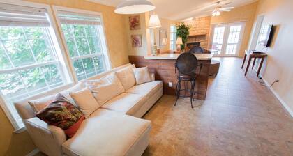 Arroyo City Waterfront - 4 bedrooms - 3 bathrooms - **Downriver**