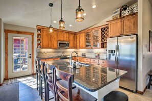 Fridge, microwave, stovetop, dishwasher - Winter Park Retreat: Mtn Views & Pool Access! (Winter Park)